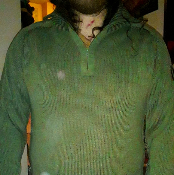 No Excess Sweater - Picture 5 of 8